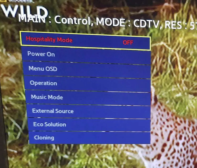 Comment activer le HDMI par défaut dans le menu secret de Samsung TV