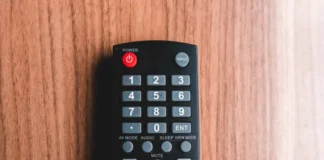 Comment programmer une télécommande universelle expliquée