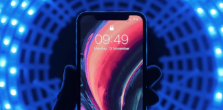 Pourquoi l’écran de votre iPhone s’assombrit-il constamment et comment résoudre ce problème ?