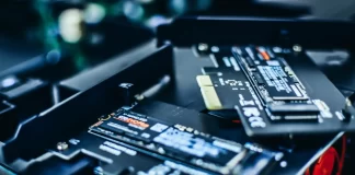 Quelle est la différence entre un stockage eMMC et SSD ?